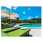 Maccaroni Comfortable Villa
