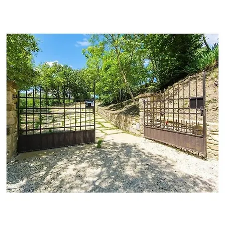 Maccaroni Comfortable Willa