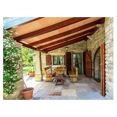 Maccaroni Comfortable Willa Paz